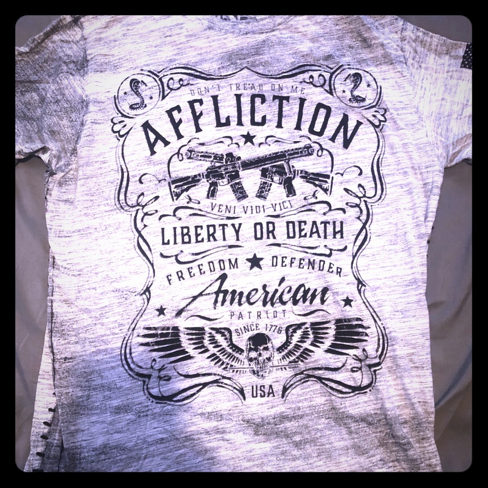 Affliction Graphic Tee. Large. Heavy stitching